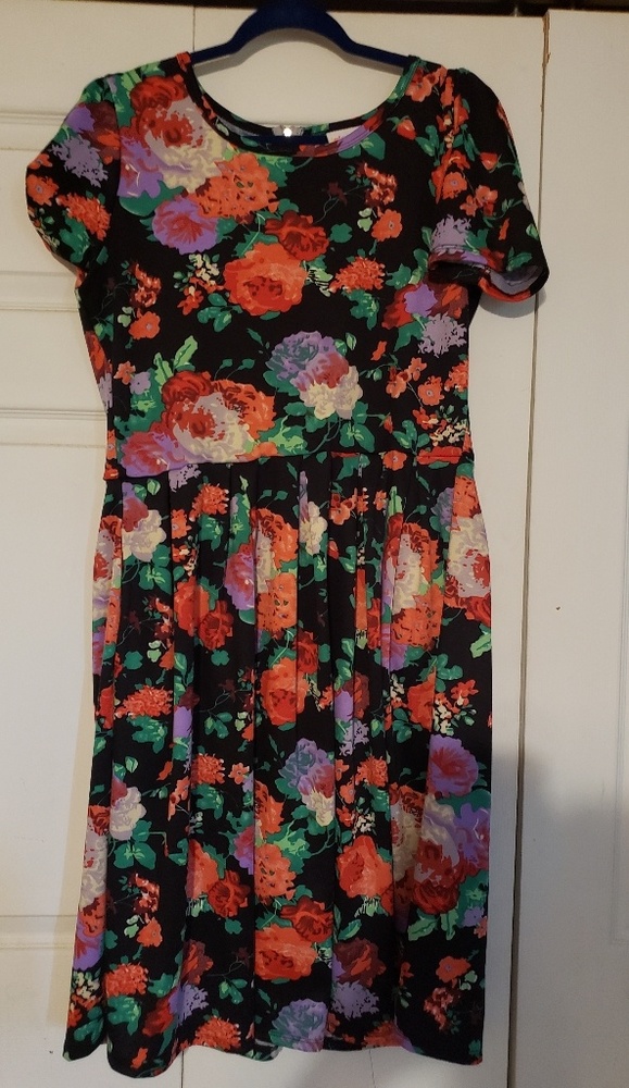 LuLaRoe Amelia